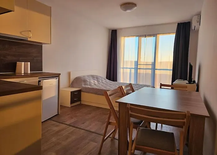 Sunset In Shartrez * Shkorpilovtsi